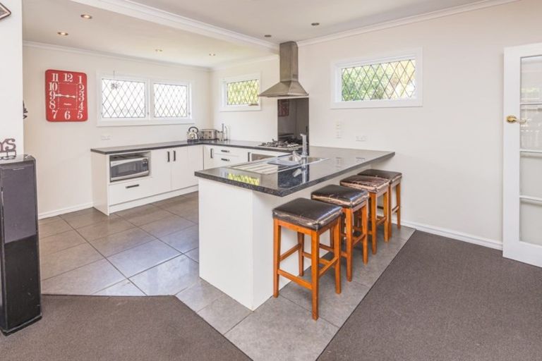Photo of property in 30 College Street, College Estate, Whanganui, 4500