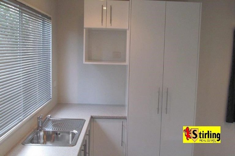 Photo of property in 2/17 Fitzherbert, Alicetown, Lower Hutt, 5010