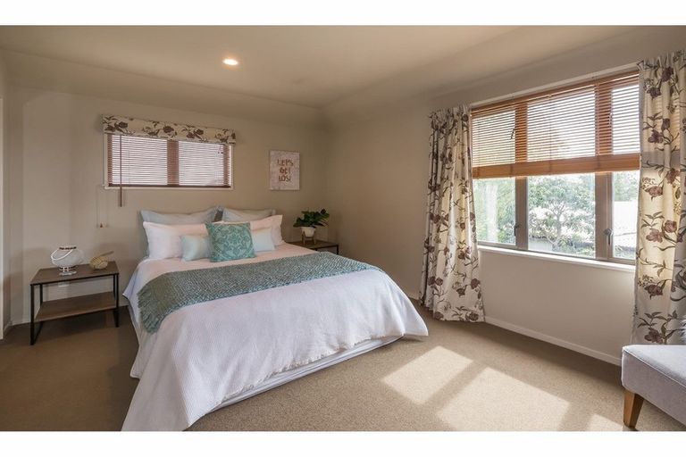 Photo of property in 19 Studholme Street, Somerfield, Christchurch, 8024