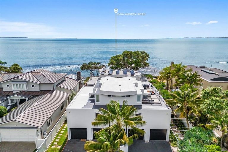Photo of property in 2/8a Audrey Road, Takapuna, Auckland, 0620