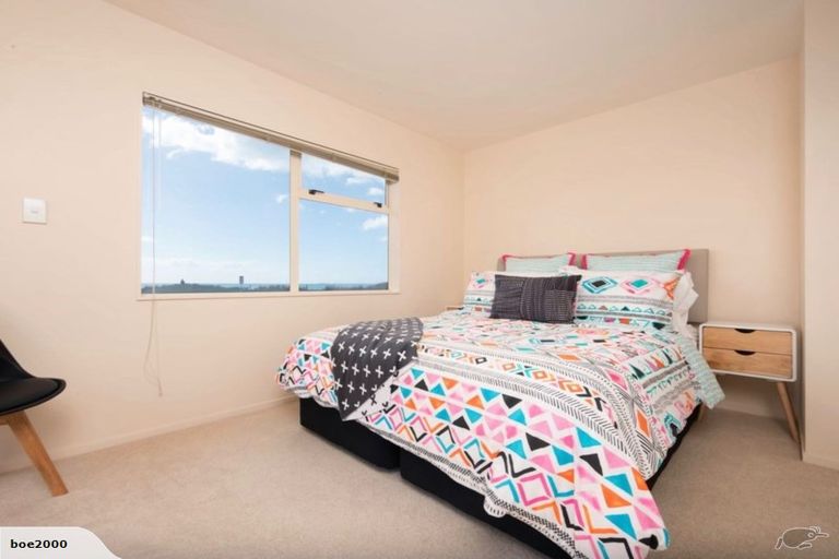 Photo of property in 1/47 Marine Parade, Mount Maunganui, 3116