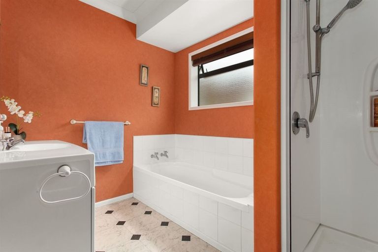 Photo of property in 21 The Fairway, Whakatane, 3120