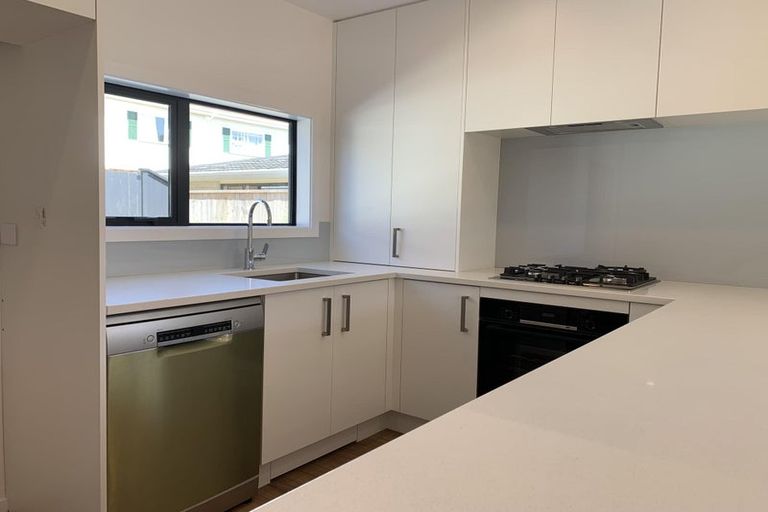 Photo of property in 5/51 Kings Crescent, Hutt Central, Lower Hutt, 5010