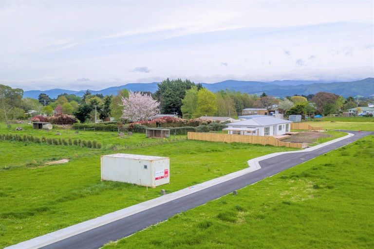 Photo of property in 17a Madison Street, Carterton, 5713