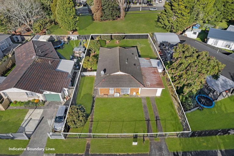 Photo of property in 9 Chibnall Place, Conifer Grove, Takanini, 2112