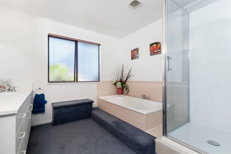 Photo of property in 44 Rata Street, Wanaka, 9305