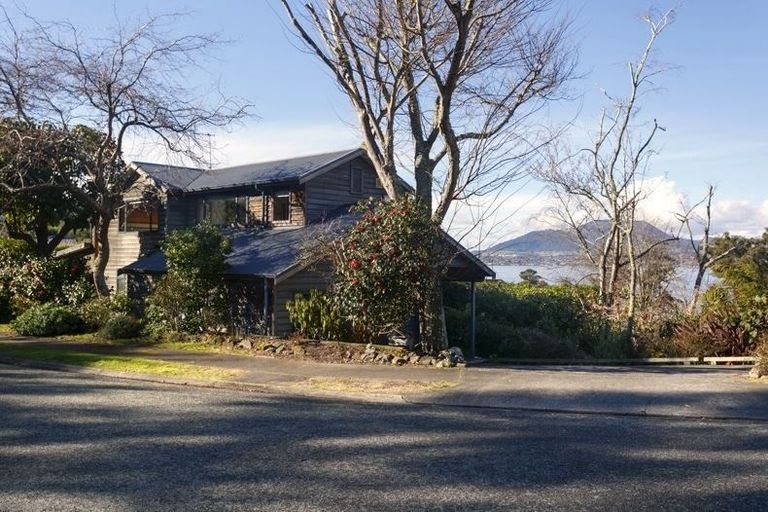 Photo of property in 22 Ewing Grove, Acacia Bay, Taupo, 3330