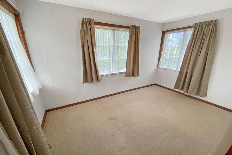 Photo of property in 33 Blighs Road, Bryndwr, Christchurch, 8053