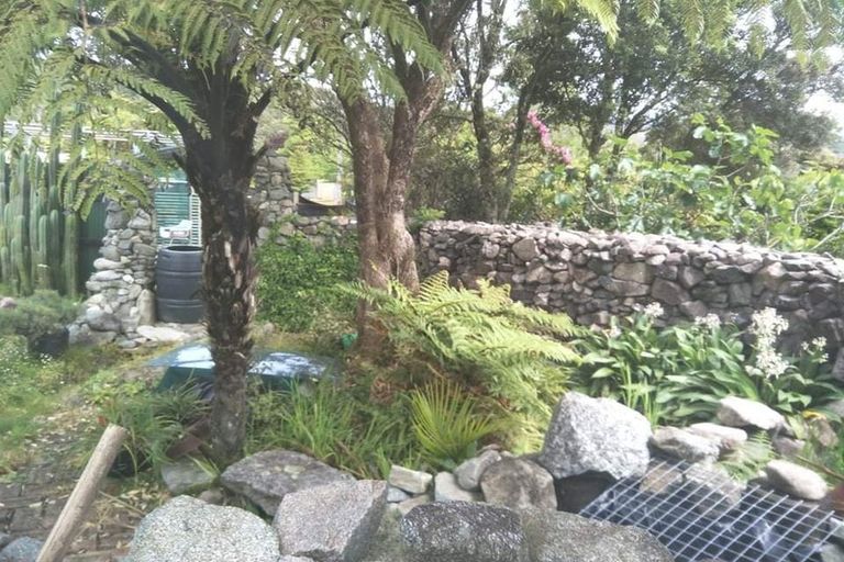 Photo of property in 1 Chamberlain Street, Waimangaroa, Westport, 7891