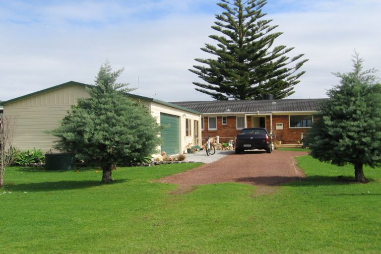 Photo of property in 13 Seaview Avenue, Te Puru, Thames, 3575