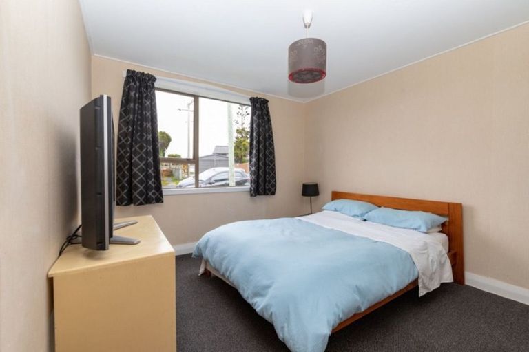 Photo of property in 7 Pearse Street, Brighton, Dunedin, 9035