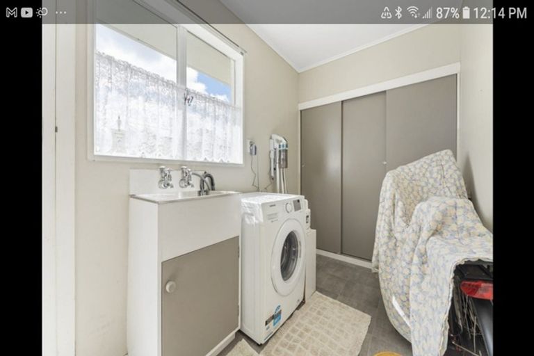 Photo of property in 15 Montgomery Street, Levin, 5510