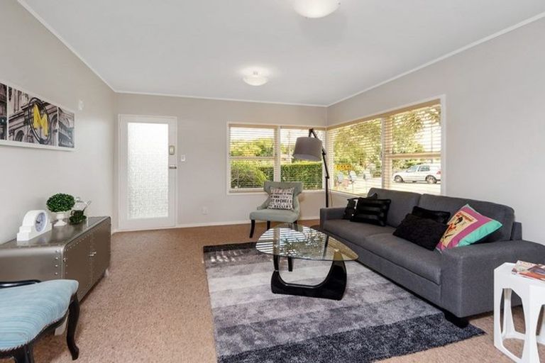 Photo of property in 1/22 Brook Street, Milford, Auckland, 0620