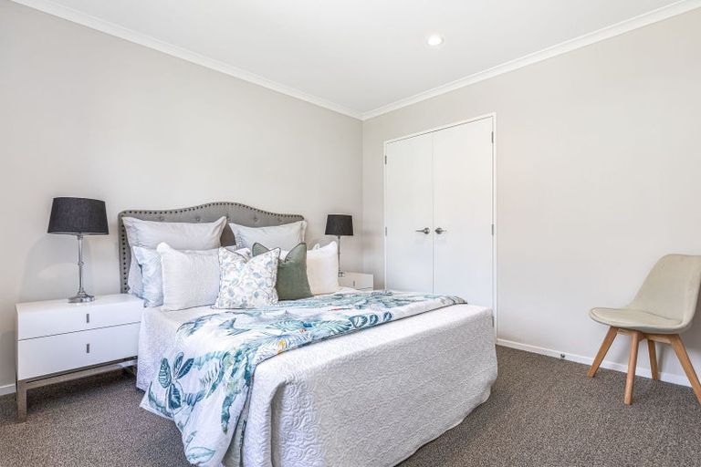 Photo of property in 44 Mackay Drive, Greenhithe, Auckland, 0632