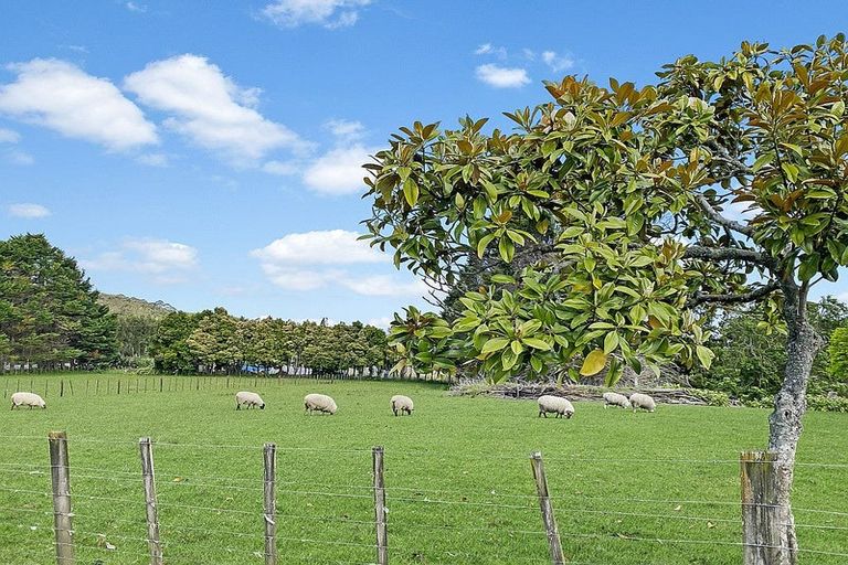 Photo of property in 1253 Bulls Road, Kerikeri, 0293