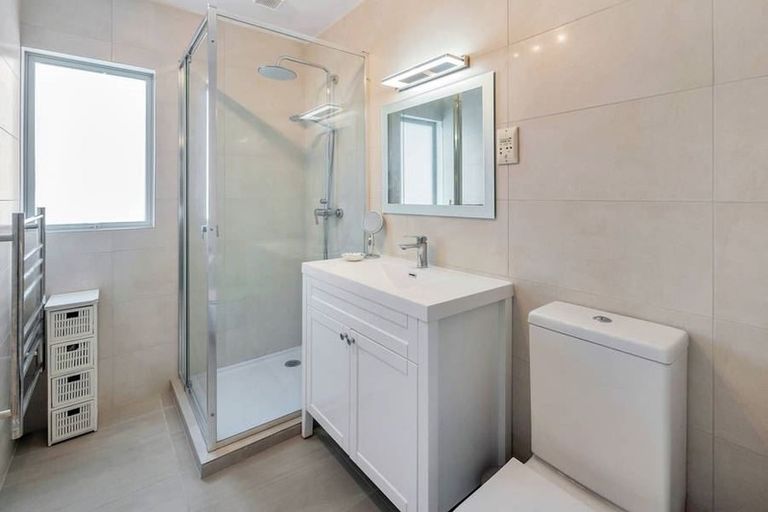 Photo of property in 49 Stapleford Crescent, Browns Bay, Auckland, 0630