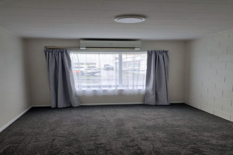 Photo of property in 44a Macandrew Road, South Dunedin, Dunedin, 9012