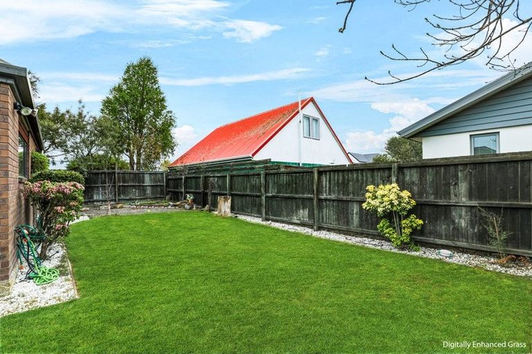 Photo of property in 2/343a Burwood Road, Burwood, Christchurch, 8083