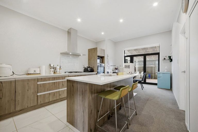 Photo of property in 117 Hobsonville Point Road, Hobsonville, Auckland, 0616