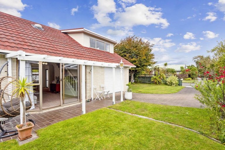 Photo of property in 41 Belvedere Avenue, Waikanae, 5036