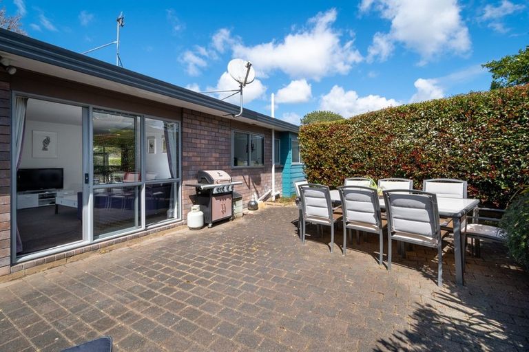 Photo of property in 244 Waitemata Drive, Ranui, Auckland, 0612