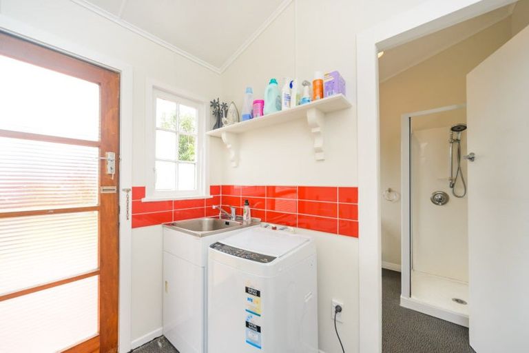 Photo of property in 375 College Street, Hokowhitu, Palmerston North, 4410