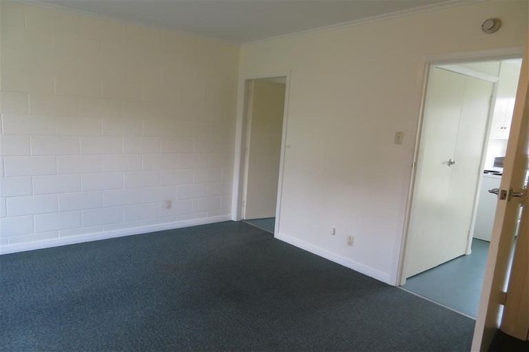 Photo of property in 1a Tocker Street, Taita, Lower Hutt, 5011