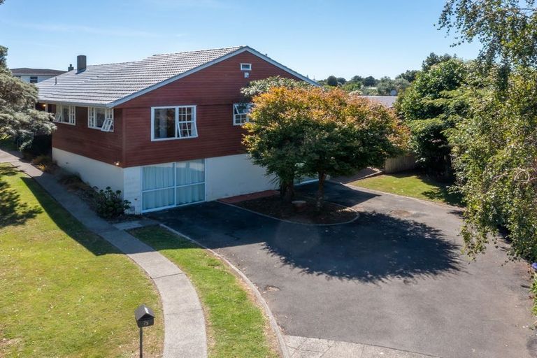 Photo of property in 75 Eatwell Avenue, Paraparaumu Beach, Paraparaumu, 5032