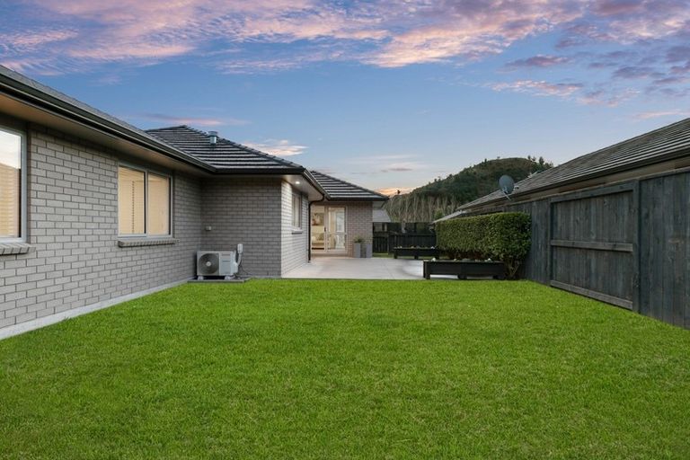 Photo of property in 269 Lakes Boulevard, Pyes Pa, Tauranga, 3112