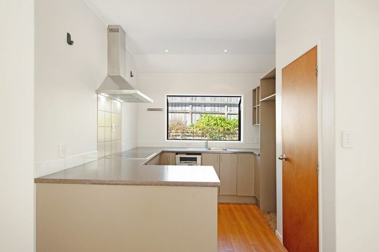 Photo of property in 12 Cambrian Street, Churton Park, Wellington, 6037