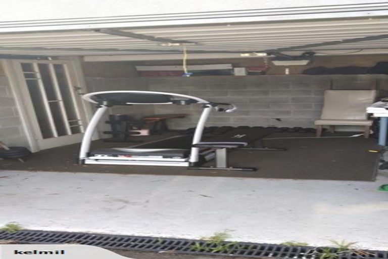 Photo of property in 21 Fernhill Terrace, Wadestown, Wellington, 6012