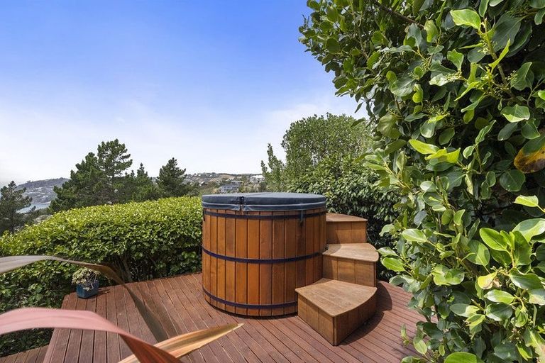 Photo of property in 153 Clifton Terrace, Clifton, Christchurch, 8081