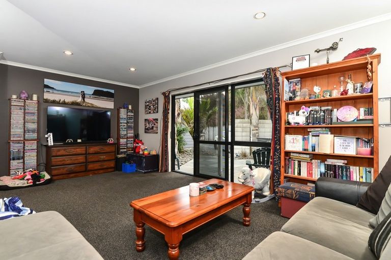 Photo of property in 30b Cotton Street, St Andrews, Hamilton, 3200
