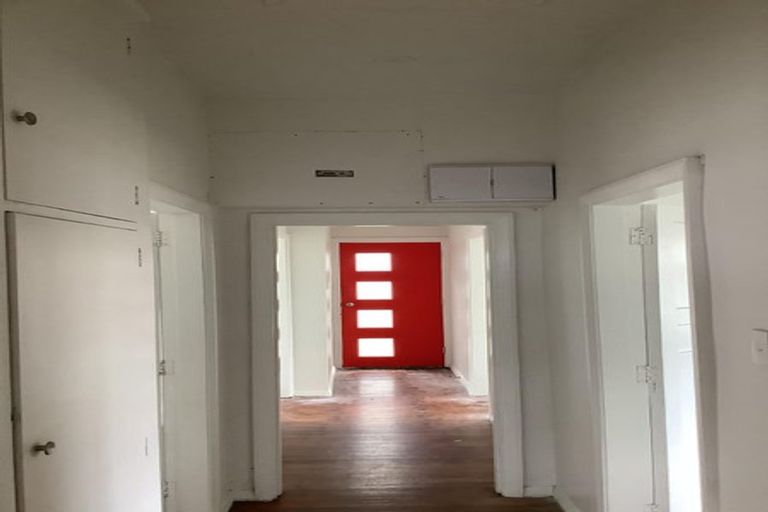 Photo of property in 97 Nursery Road, Phillipstown, Christchurch, 8011