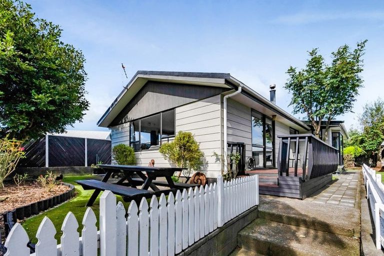 Photo of property in 11b Wicklow Place, Bell Block, New Plymouth, 4312