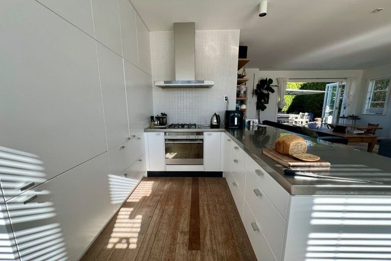 Photo of property in 3/53 Hanlon Crescent, Narrow Neck, Auckland, 0624