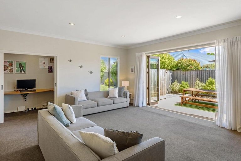 Photo of property in 3 Kinsella Crescent, Aidanfield, Christchurch, 8025