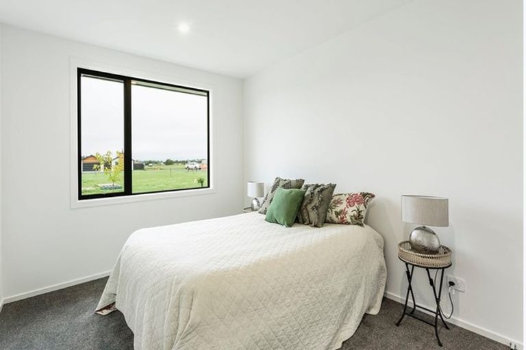 Photo of property in 12 Mellay Mews, Mosgiel, 9024
