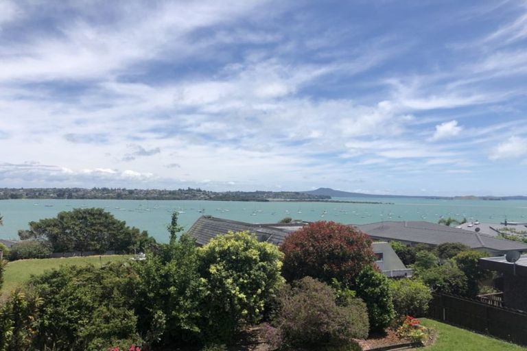 Photo of property in 15 Eclipse Place, Half Moon Bay, Auckland, 2012