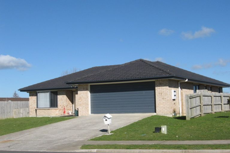 Photo of property in 21 Liddesdale Place, Papakura, 2110