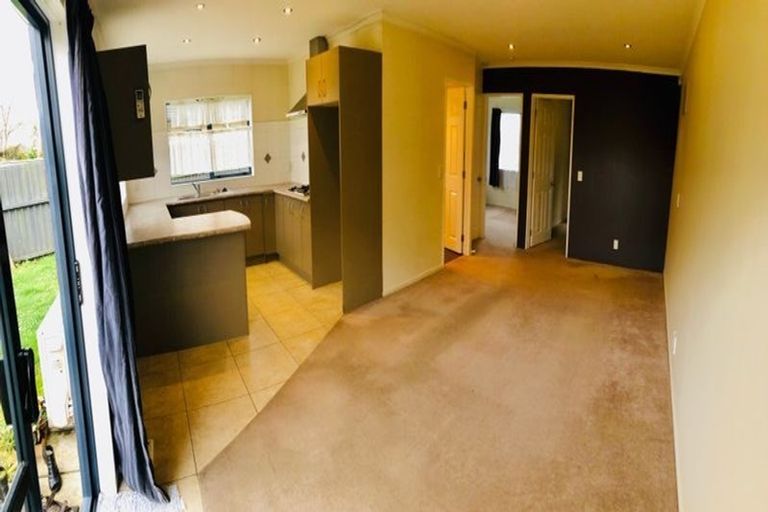 Photo of property in 1a Mccullough Avenue, Papatoetoe, Auckland, 2025