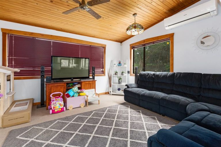 Photo of property in 3 Whitford Brown Avenue, Papakowhai, Porirua, 5024