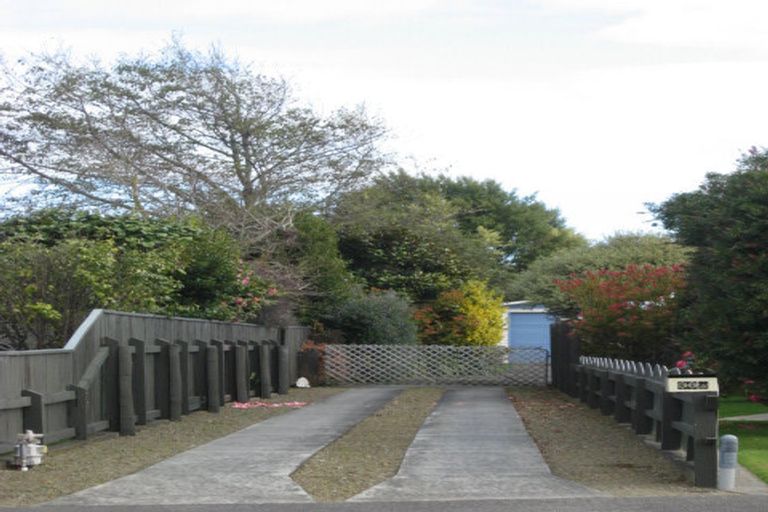 Photo of property in 36a Kennedy Drive, Levin, 5510