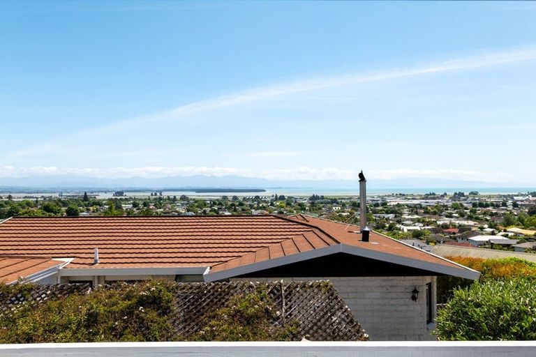 Photo of property in 1/104 The Ridgeway, Stoke, Nelson, 7011