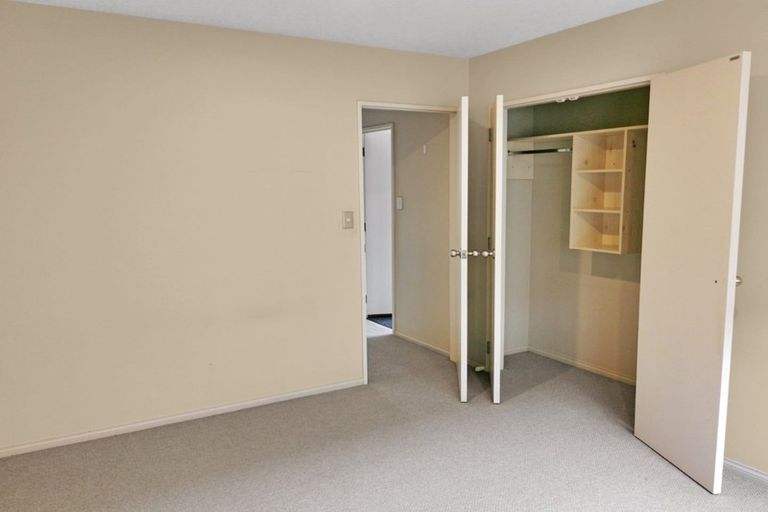 Photo of property in 13 Sapperton Drive, Henderson, Auckland, 0612