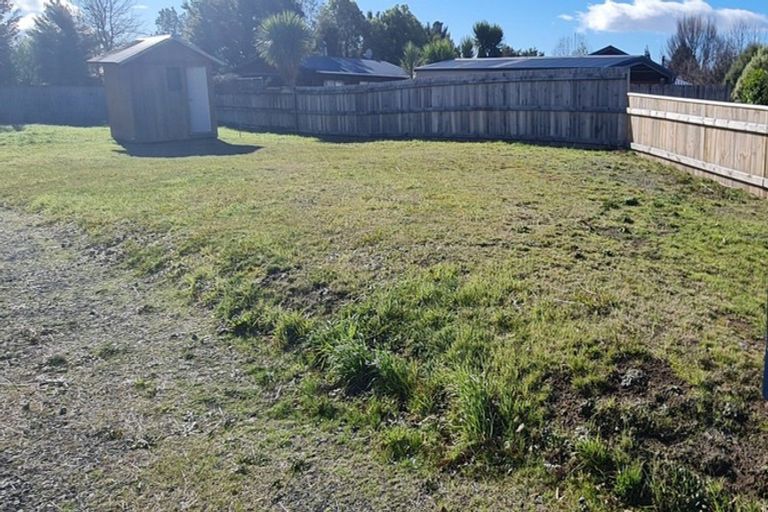 Photo of property in 5a Hinenamu Grove, Turangi, 3334
