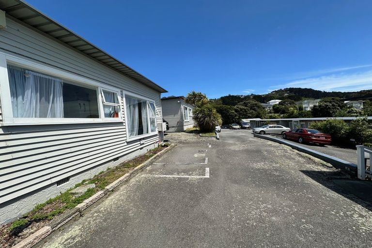 Photo of property in 327 Adelaide Road, Newtown, Wellington, 6021