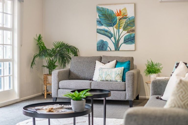 Photo of property in 5 John Street, Stokes Valley, Lower Hutt, 5019