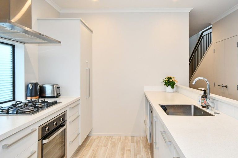 Photo of property in 63 Matairangi Avenue, Totara Heights, Auckland, 2105