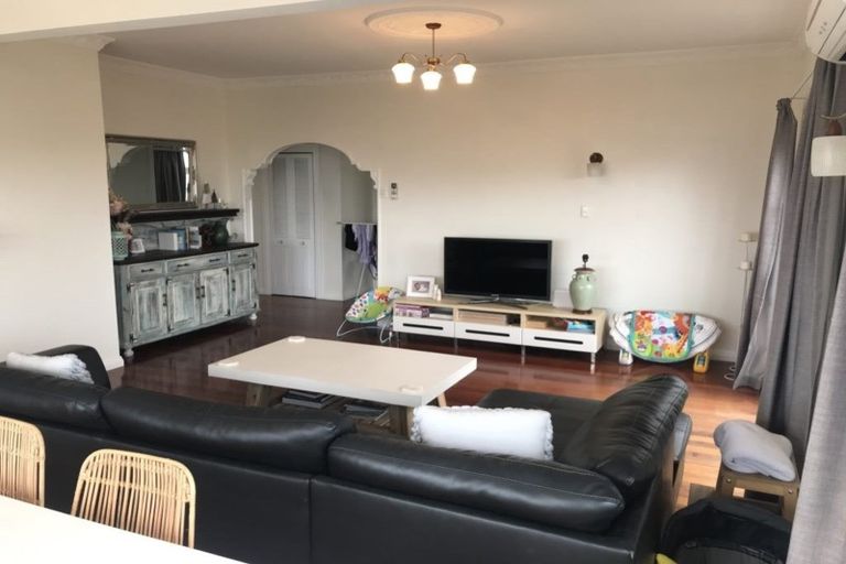 Photo of property in 34 Mandalay Terrace, Khandallah, Wellington, 6035